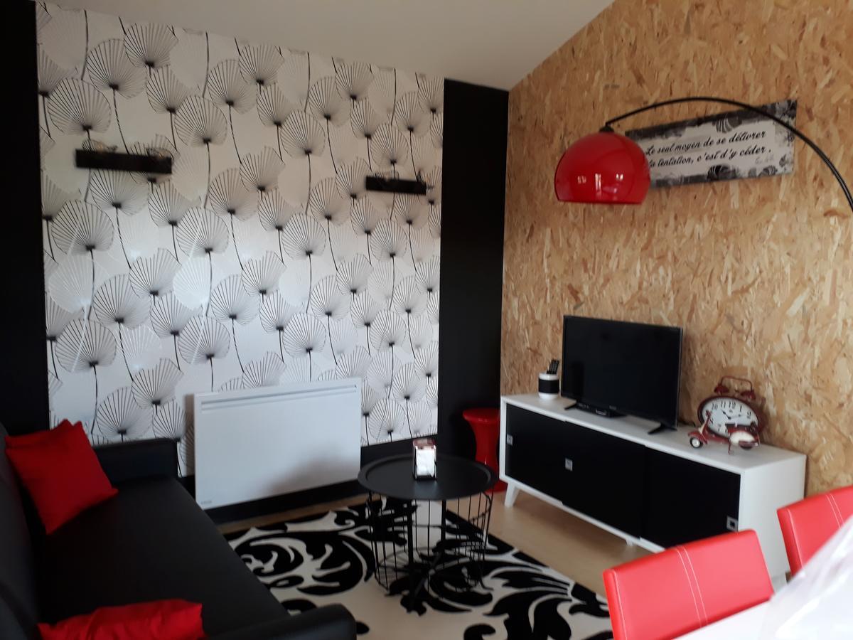 Вилла Les Pilotis Du Cognac Bourg-Charente Экстерьер фото