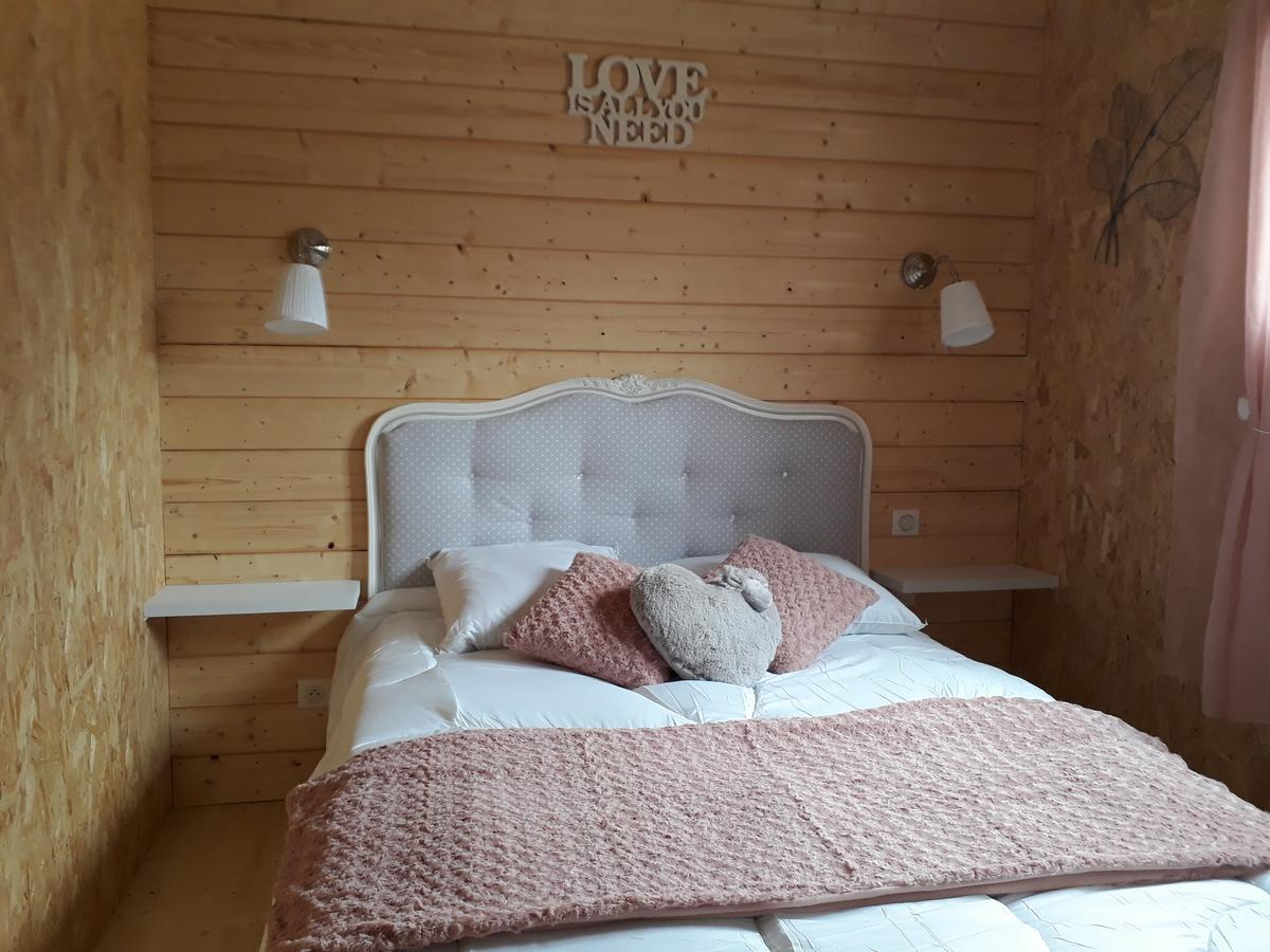 Вилла Les Pilotis Du Cognac Bourg-Charente Экстерьер фото